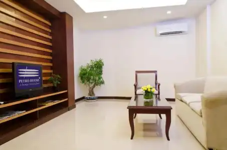 Petro House - 46
