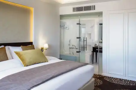 Movenpick Amman (ex Holiday Inn Amman) - 2