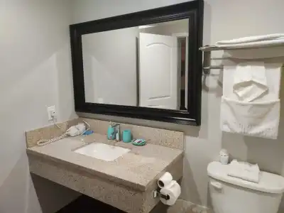 LYFE INN & SUITES by AGA - LAX Airport - 16