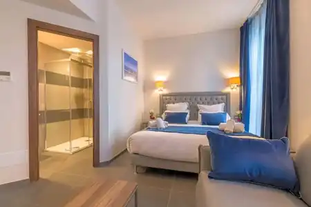 Hôtel Nice Azur Riviera - 93
