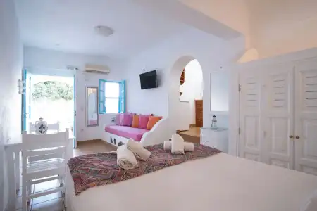 Salvatore Caldera Suites - 94