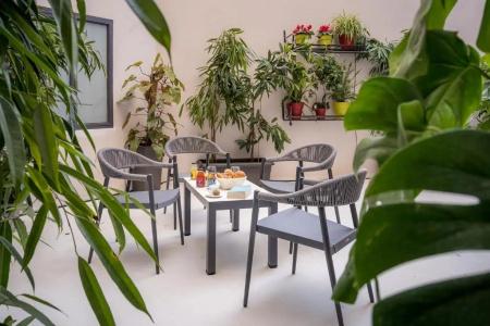 Urban Nest - Suites & Apartments - 32