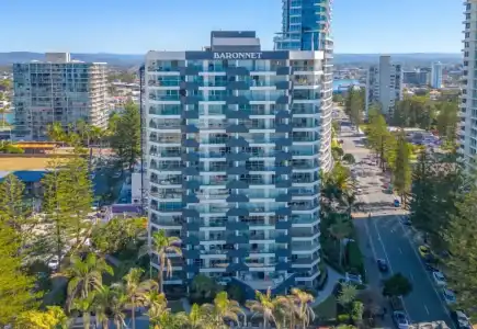 Baronnet Apartments - 109