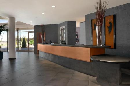 Hilton Garden Inn Rome Airport - 1