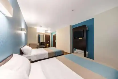Motel 6 Laredo, TX - Airport - 62