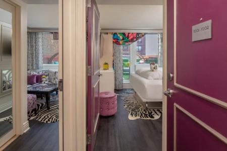 Staypineapple, An Artful, Midtown - 29