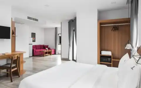 Phnom Penh 51 & Residences - 135