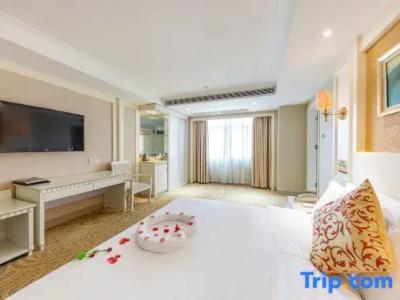 Jinhuayue International - 81