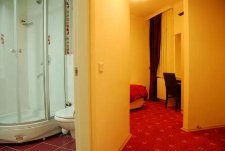 Otel Bossinop - 7