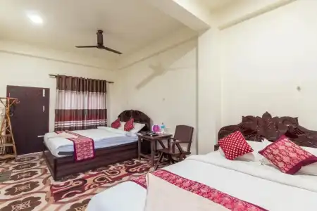 Sauraha Resort - 18