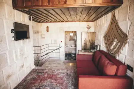 Tale Cave Inn - 62