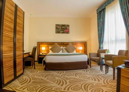 Al Majaz Premiere Apartment - 35