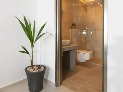 Aphrodite Studios & Apartments - 9