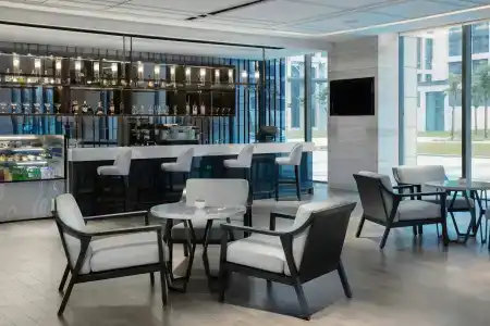Courtyard by Marriott Zhengzhou Airport - 24