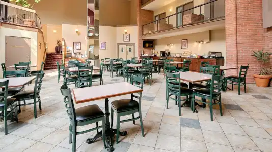 Best Western Laval-Montreal - 32
