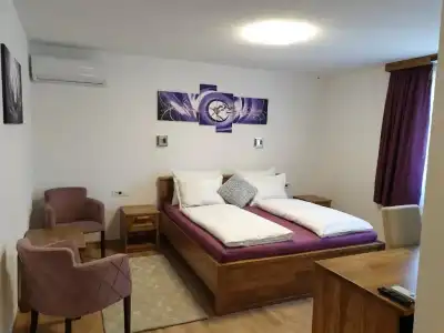 Pansion Breza - 69