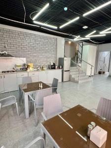 Friends Hostel - 14