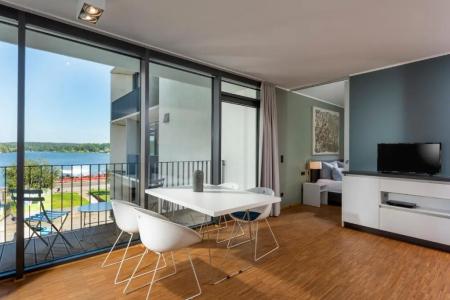 Waveboard & Boardinghouse - 42