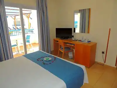 Punta del Cantal Suites - 45