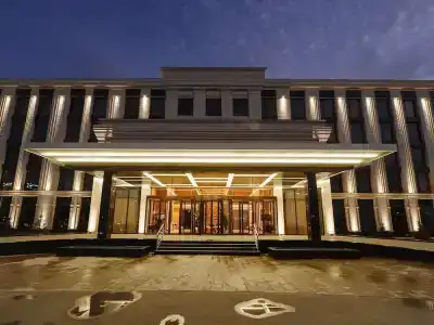 Movenpick Old City - 0