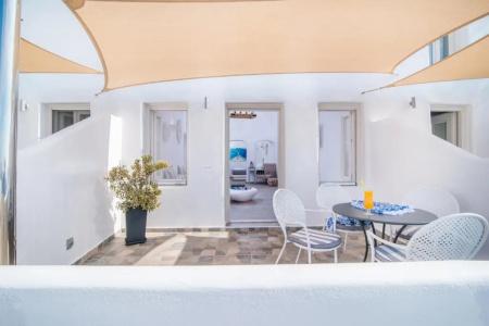 Angel Luxury Suites - 25