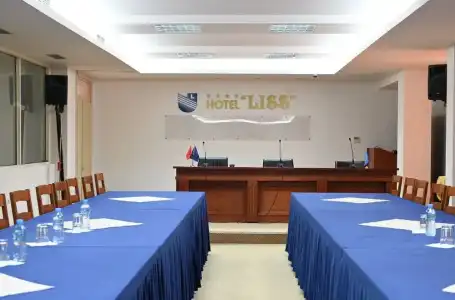 Liss - 18