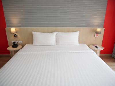 Sleep With Me design @ patong - 43
