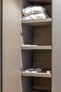 Billionaire Ramada Plaza by Wyndham Batumi - 72