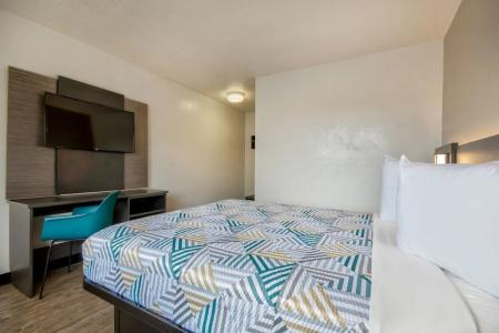 Motel 6 Santa Fe - 76