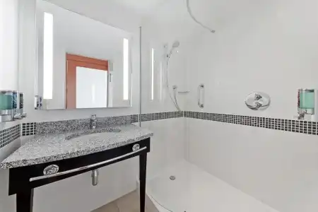 Hampton by Hilton London Waterloo - 33