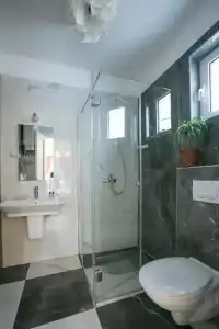Marinero Apartments - 200