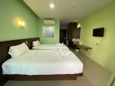 77 Patong & Spa - 114