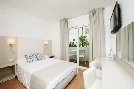 Sentido Fido Tucan - Adults Only - 29