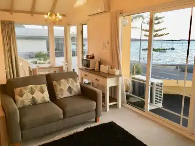 Bucklands Beach Waterfront Motel - 73
