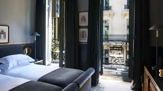 Monsieur George & Spa – Champs Elysées - 55