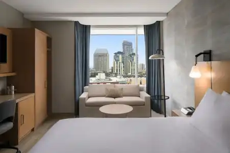 Courtyard by Marriott San Diego Gaslamp/Convention Center - 34