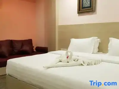 Romeo Palace - 36