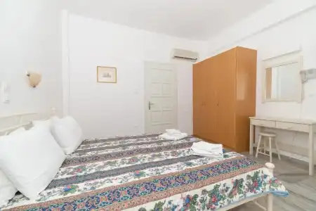 Christiana - 106