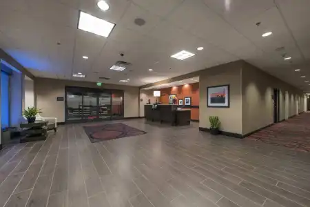 Baymont Inn & Suites by Wyndham Tempe University/Phoenix - 16