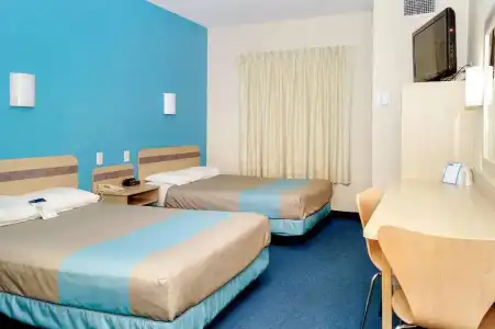 Motel 6 Peterborough, ON - 32