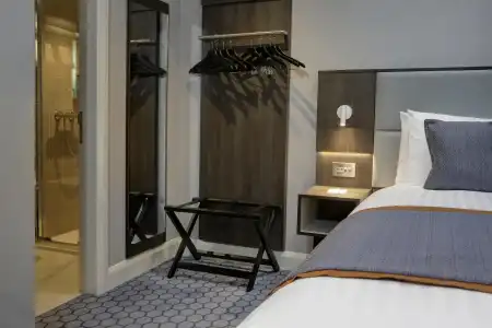 Best Western Plus Vauxhall - 2