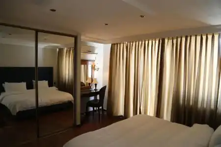 Gondola & Suites - 46