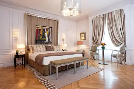 Majestic - SPA Champs Elysées - 44