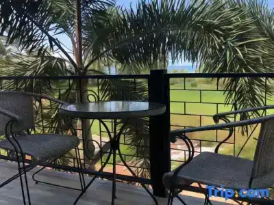 Sleep Soundly by The Sea - 100