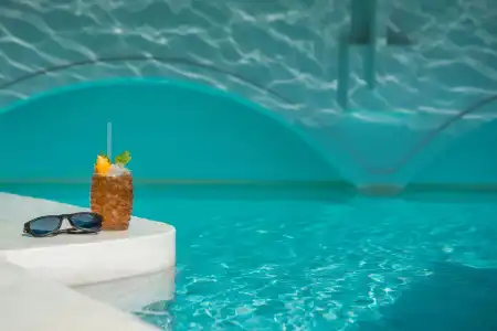 On the Rocks - 14