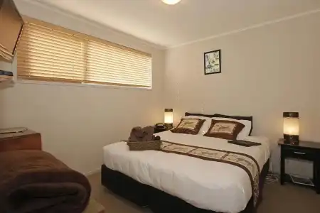Big Five Motel - 21
