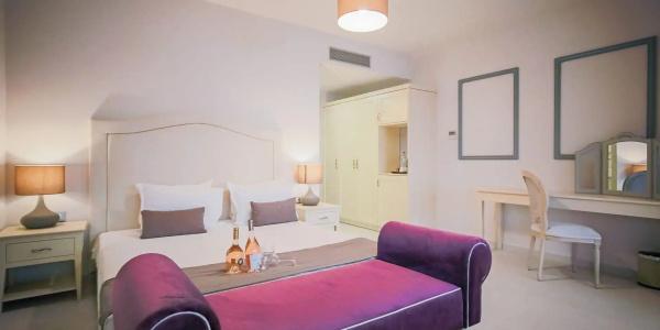 Balcony - Adults Only - 100