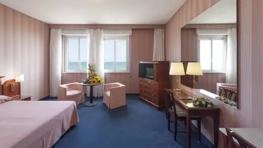 Esplanade - 48