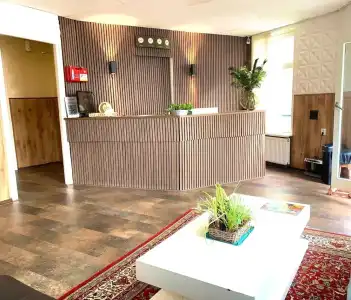 Flex-Inn - 1