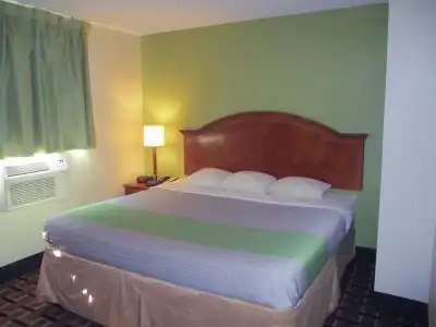 Motel 6 Savannah, GA - 3